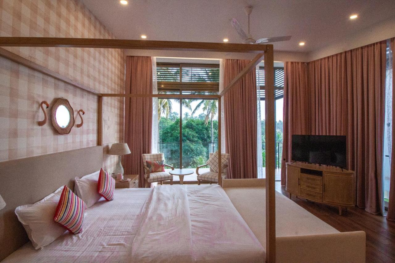 The Cloverleaf Super Luxury Villa Goa With Private Pool, North Goa 칸돌림 외부 사진