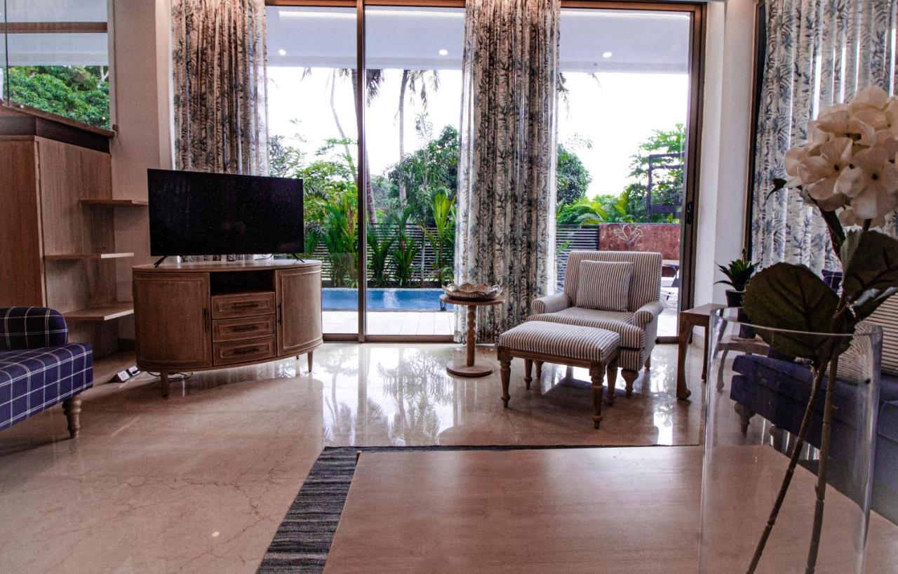 The Cloverleaf Super Luxury Villa Goa With Private Pool, North Goa 칸돌림 외부 사진